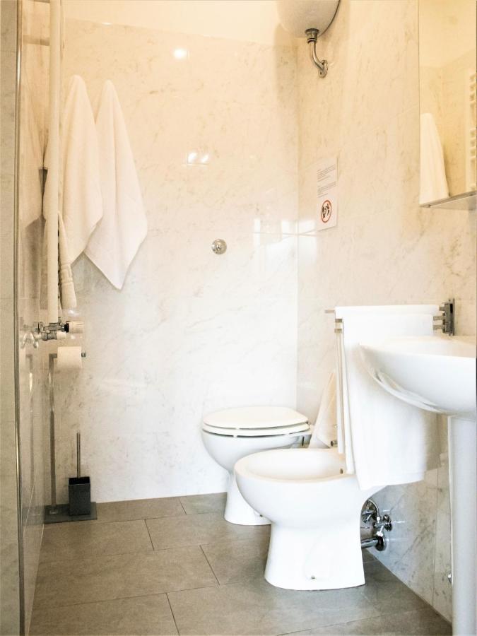 B&B Dea Tiburtina ローマ エクステリア 写真
