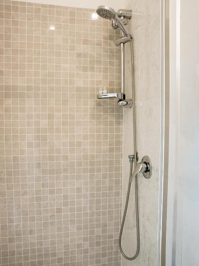 B&B Dea Tiburtina ローマ エクステリア 写真